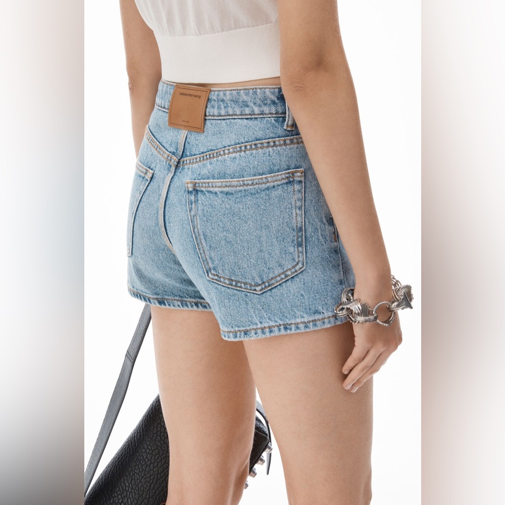 Alexander Wang shorty high rise short - size 31 (runs big!)